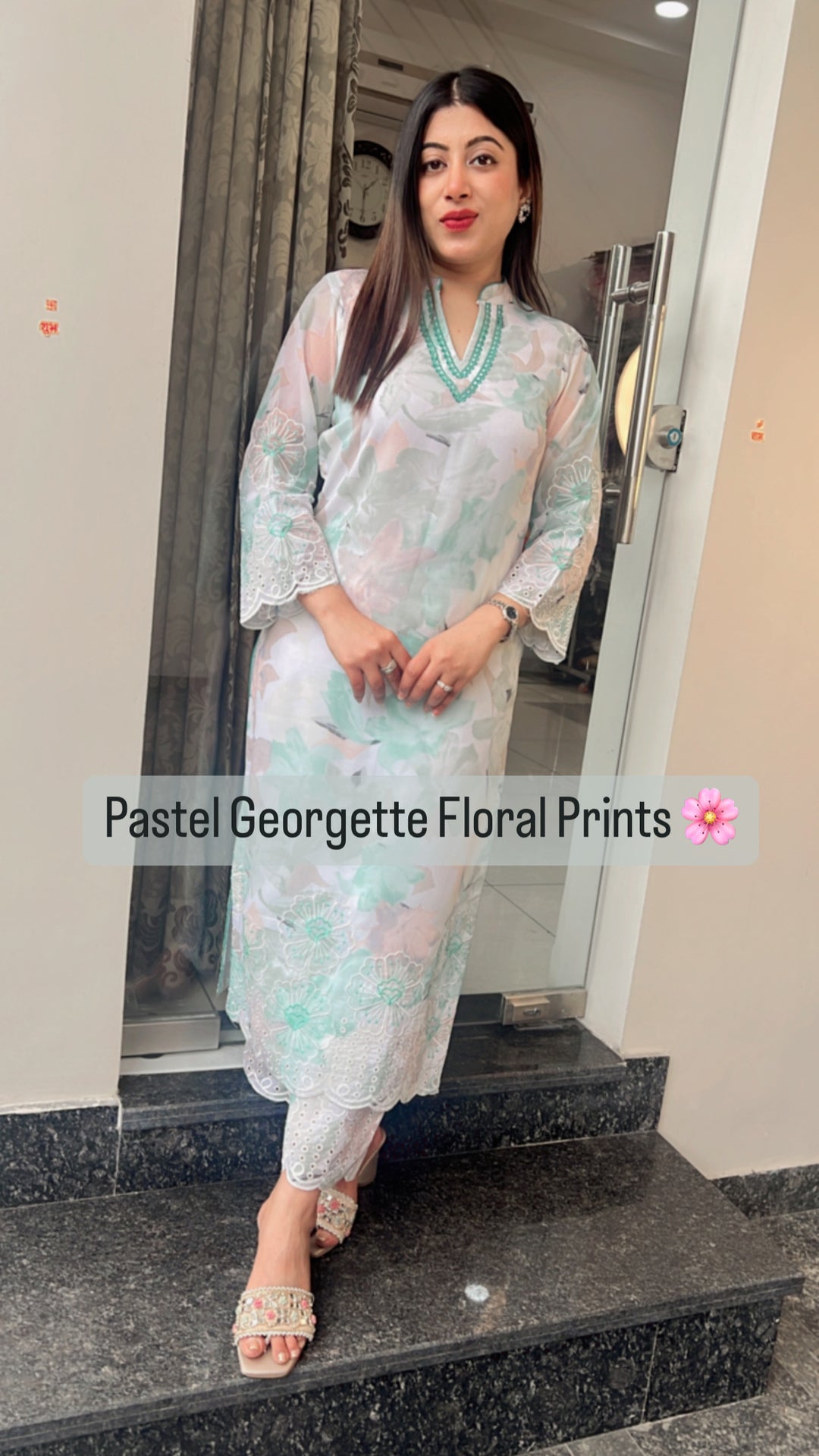 GEORGETTE FLOWER EMBROIDERED CO-ORD SET - AR 5663