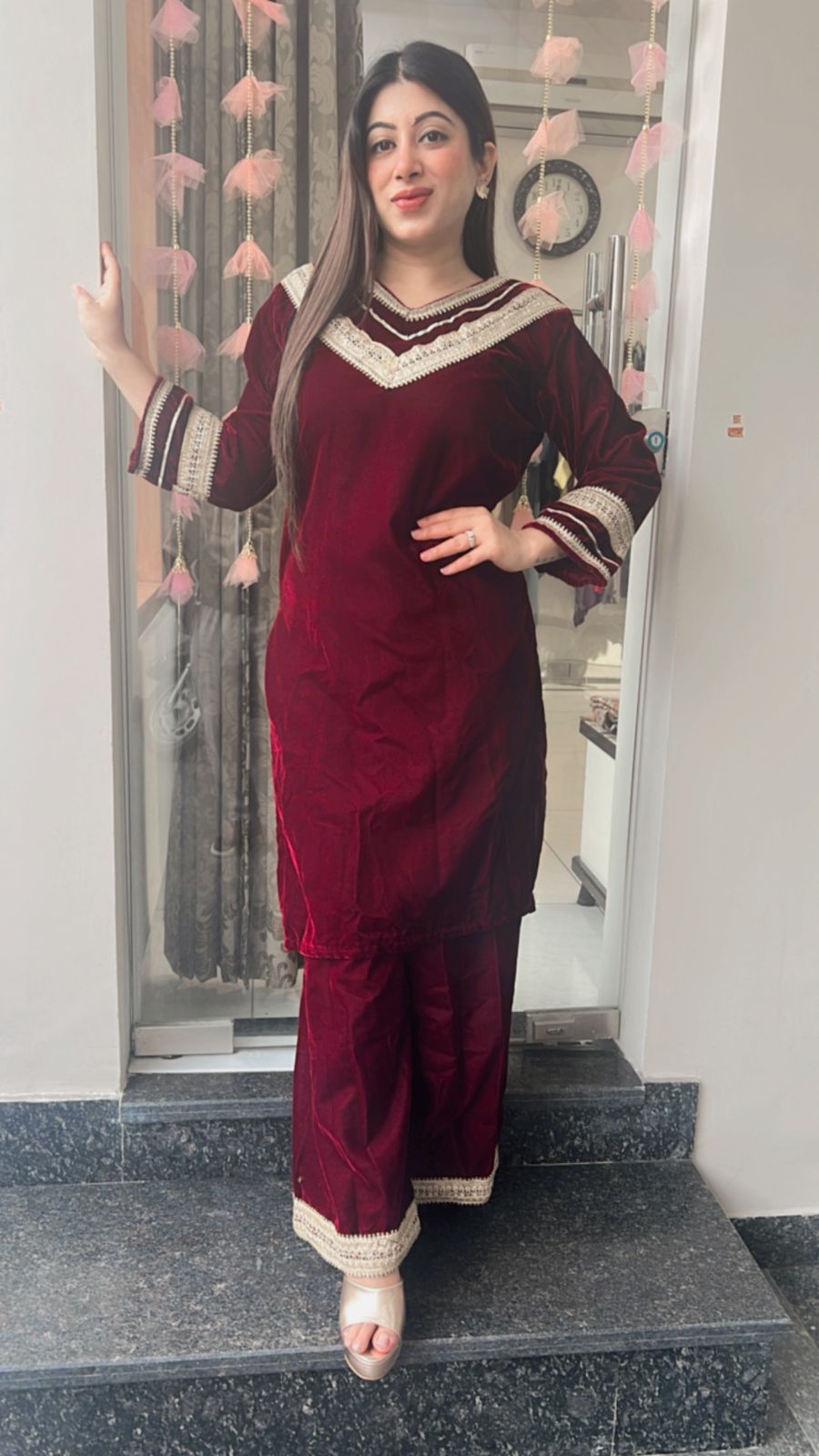 VELVET CO-ORD WITH LACE DETAILING