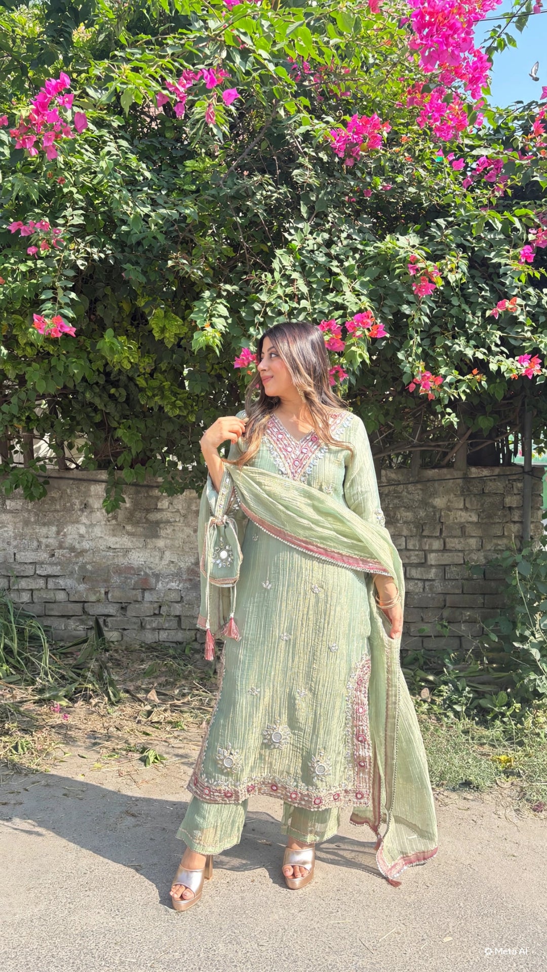 "Yasmin"-festive three piece set