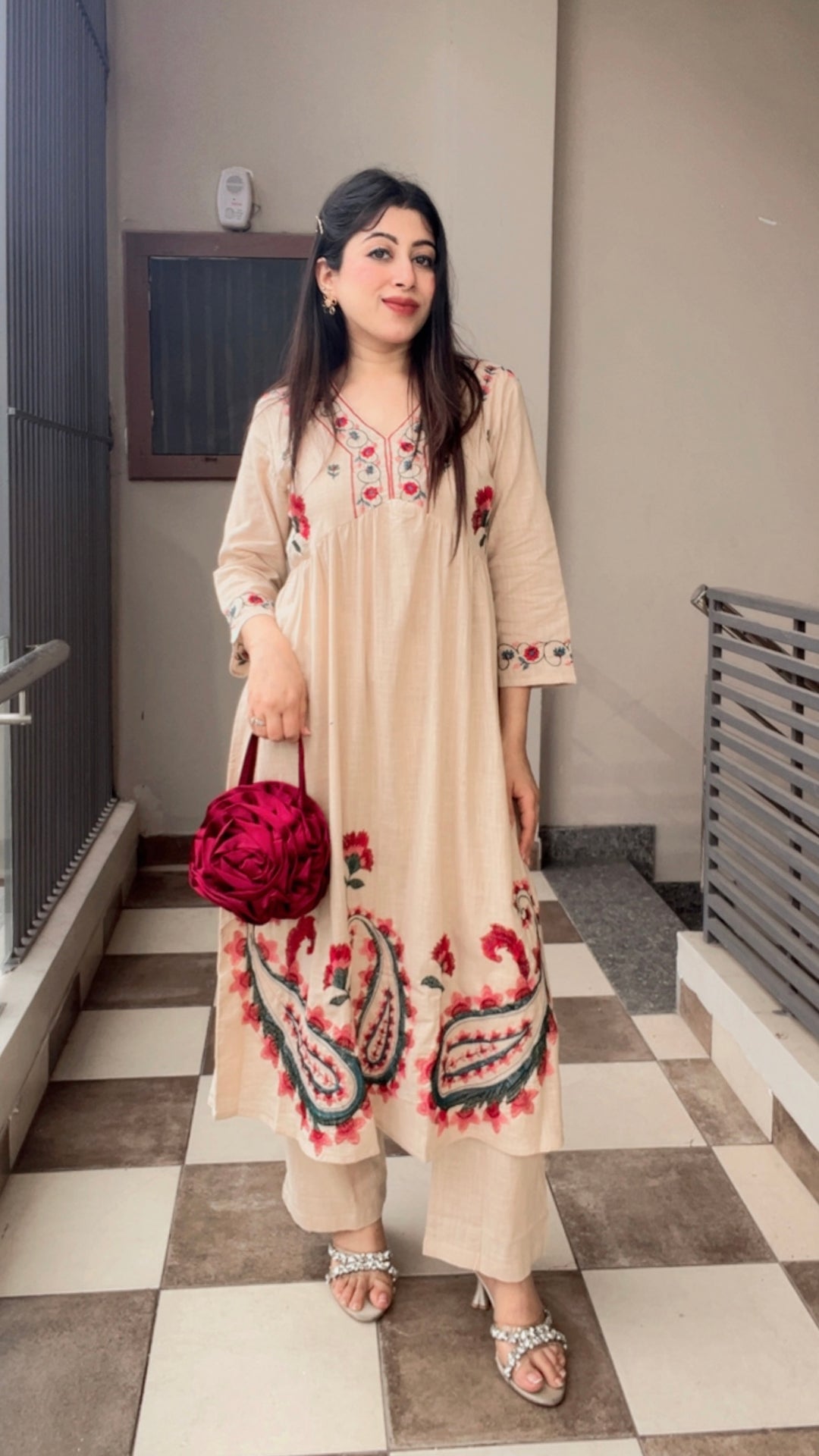 "SOFI"-FLORAL EMBROIDERY CO-ORD