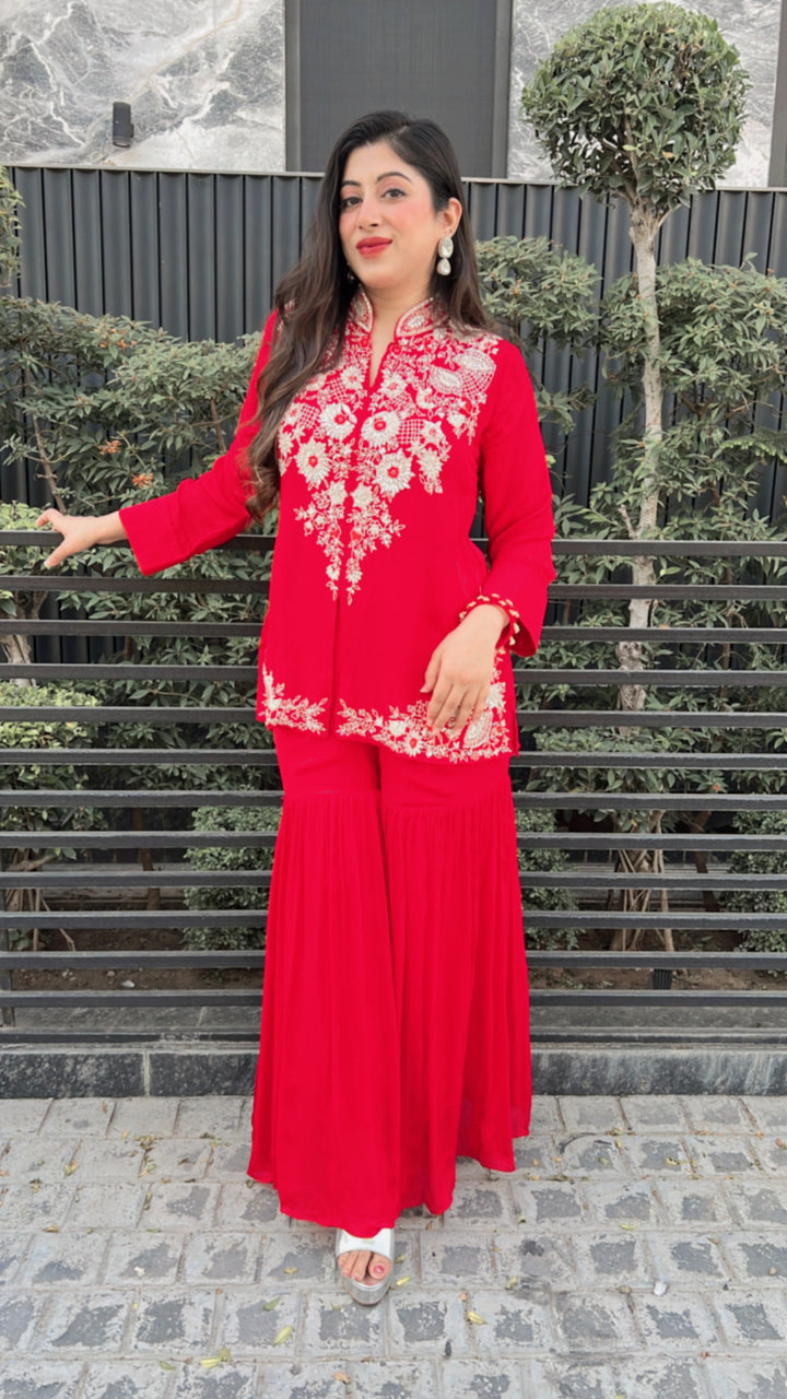 "ZENA"-TWO PIECE HANDWORKD SET