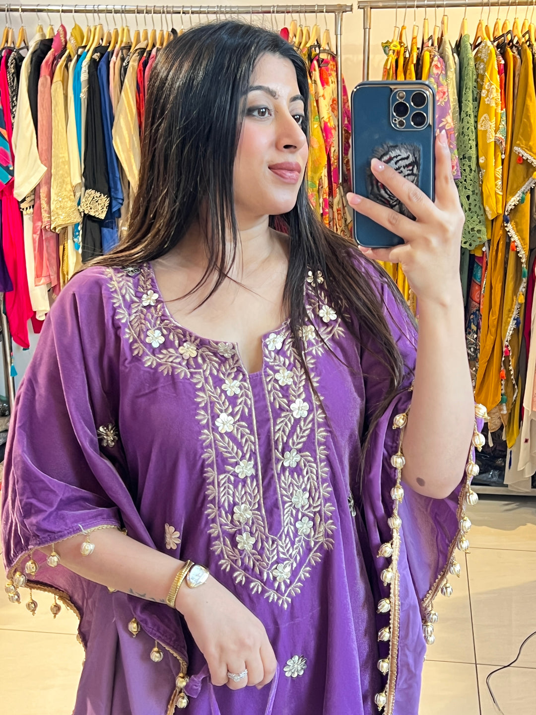 "ISHA"-TULIP VELVET CO-ORD WITH POTLI