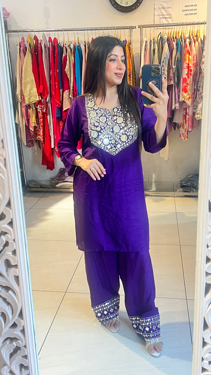 "IRA"-FARSHI 2 PIECE FESTIVE SET