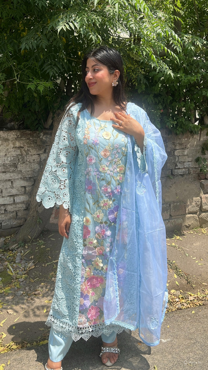 "AIZEL"-Blue CROCHET FLORAL SUIT SET