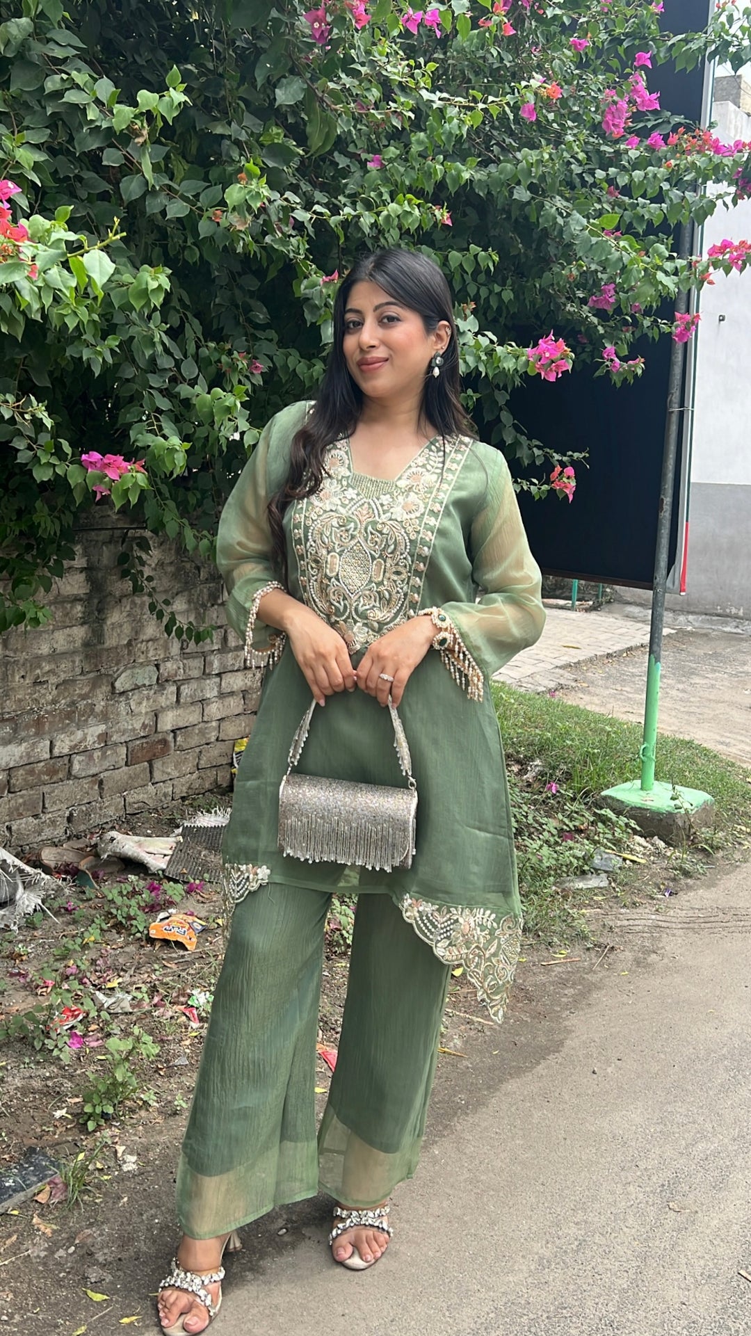 "ADA"-FESTIVE TWO PIECE SET