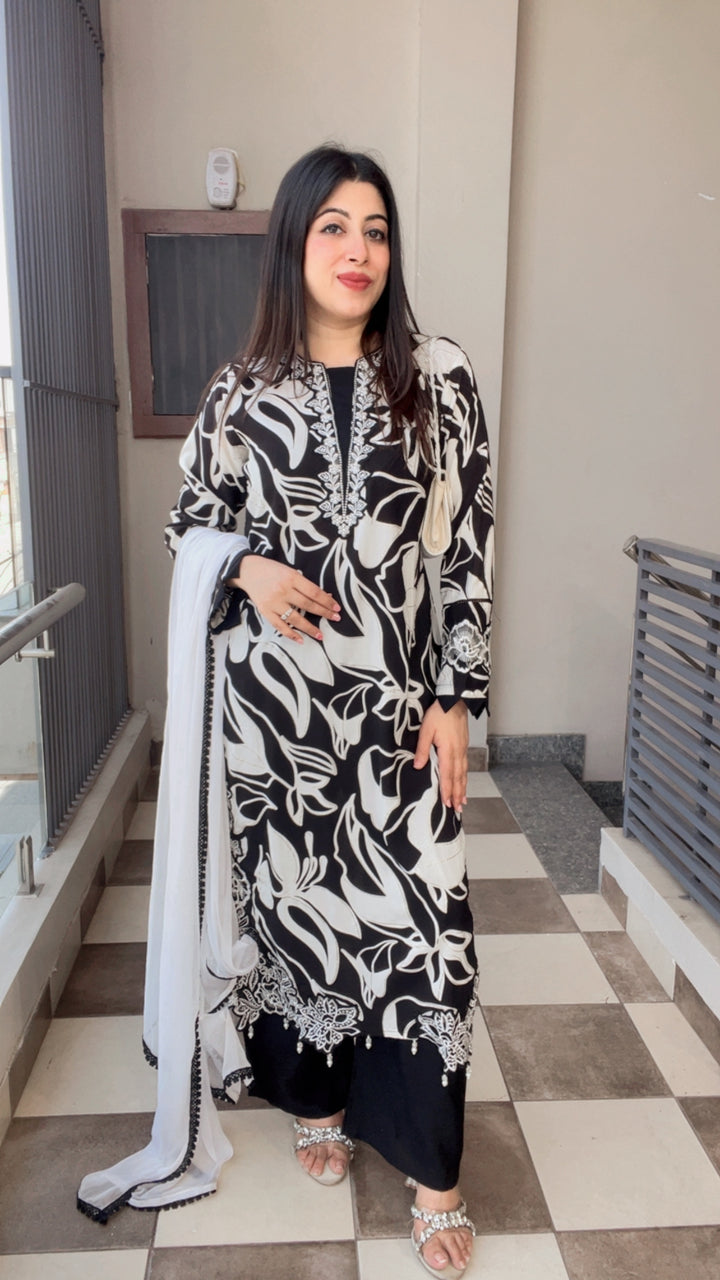 "FIZA"-THREE PIECE PAKISTANI SUIT