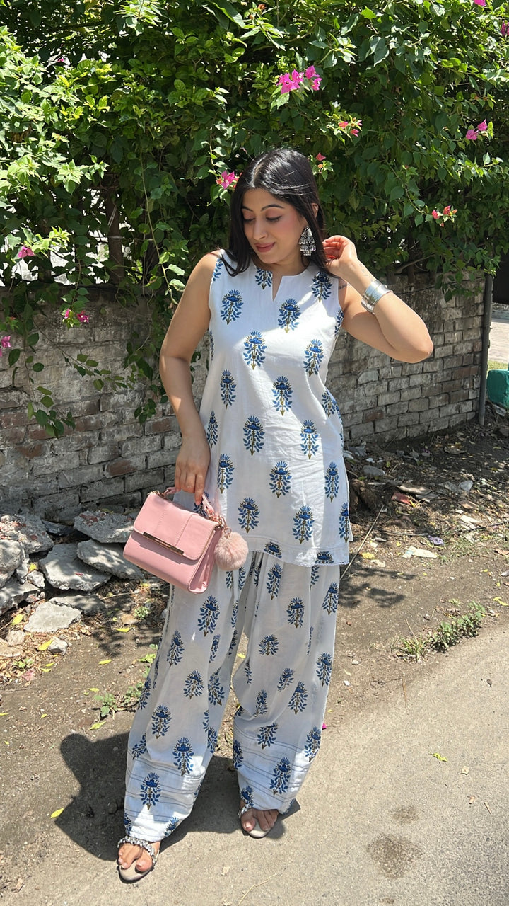 "lily"-IVORY BLUE  FARSHI SET