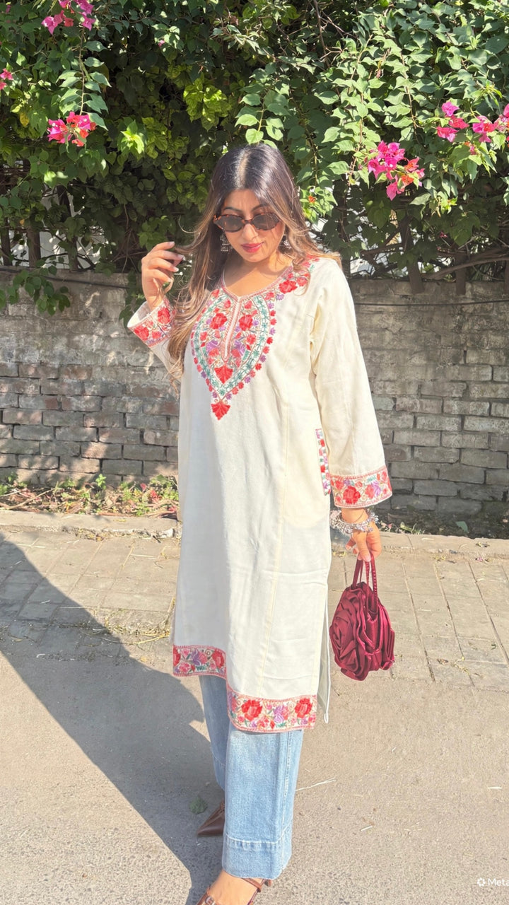 "Rubaida"-KASHMIRI Pheran KURTI