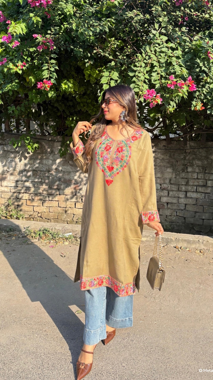 "Rubaida"-KASHMIRI Pheran KURTI