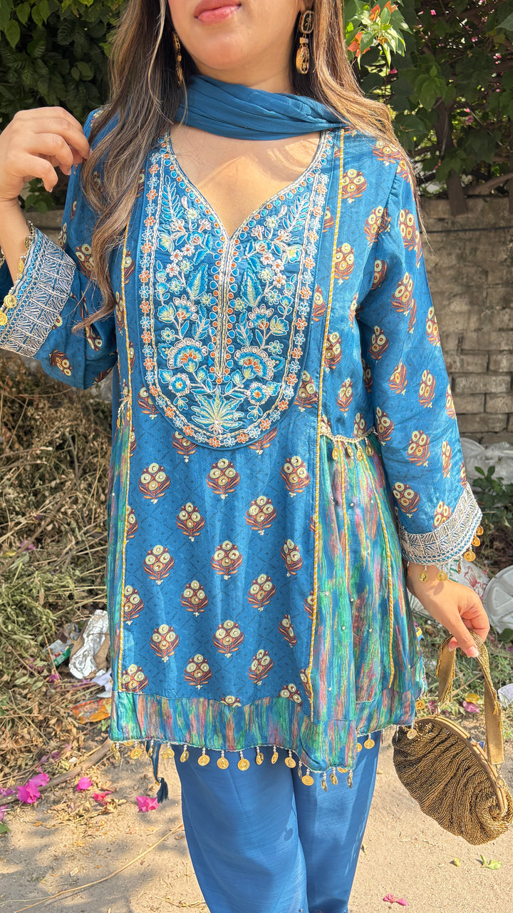 "Hafsa"-festive three piece set