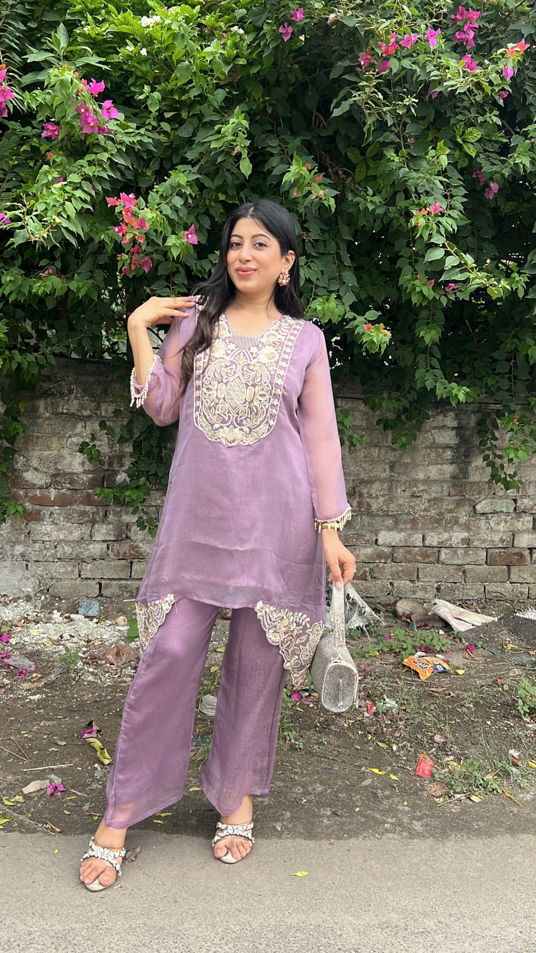 "ADA"-FESTIVE TWO PIECE SET