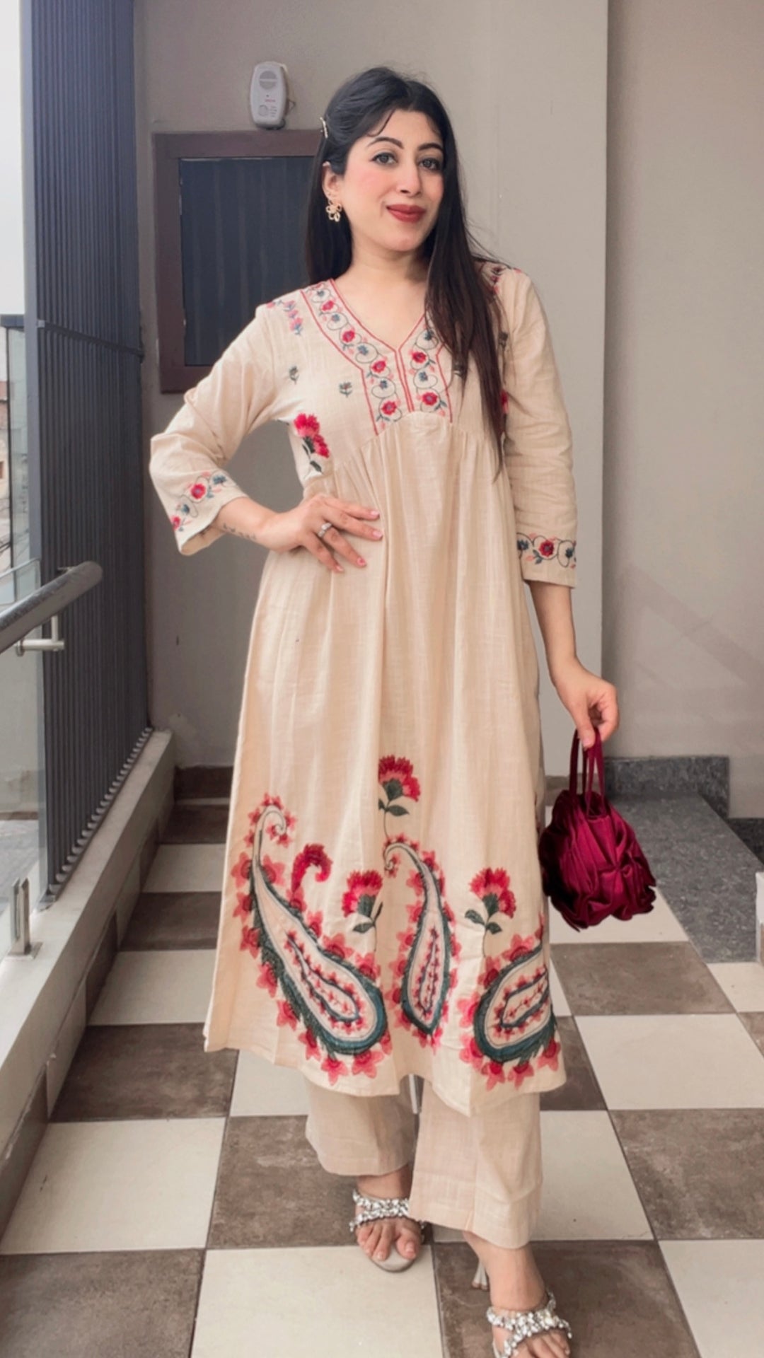 "SOFI"-FLORAL EMBROIDERY CO-ORD