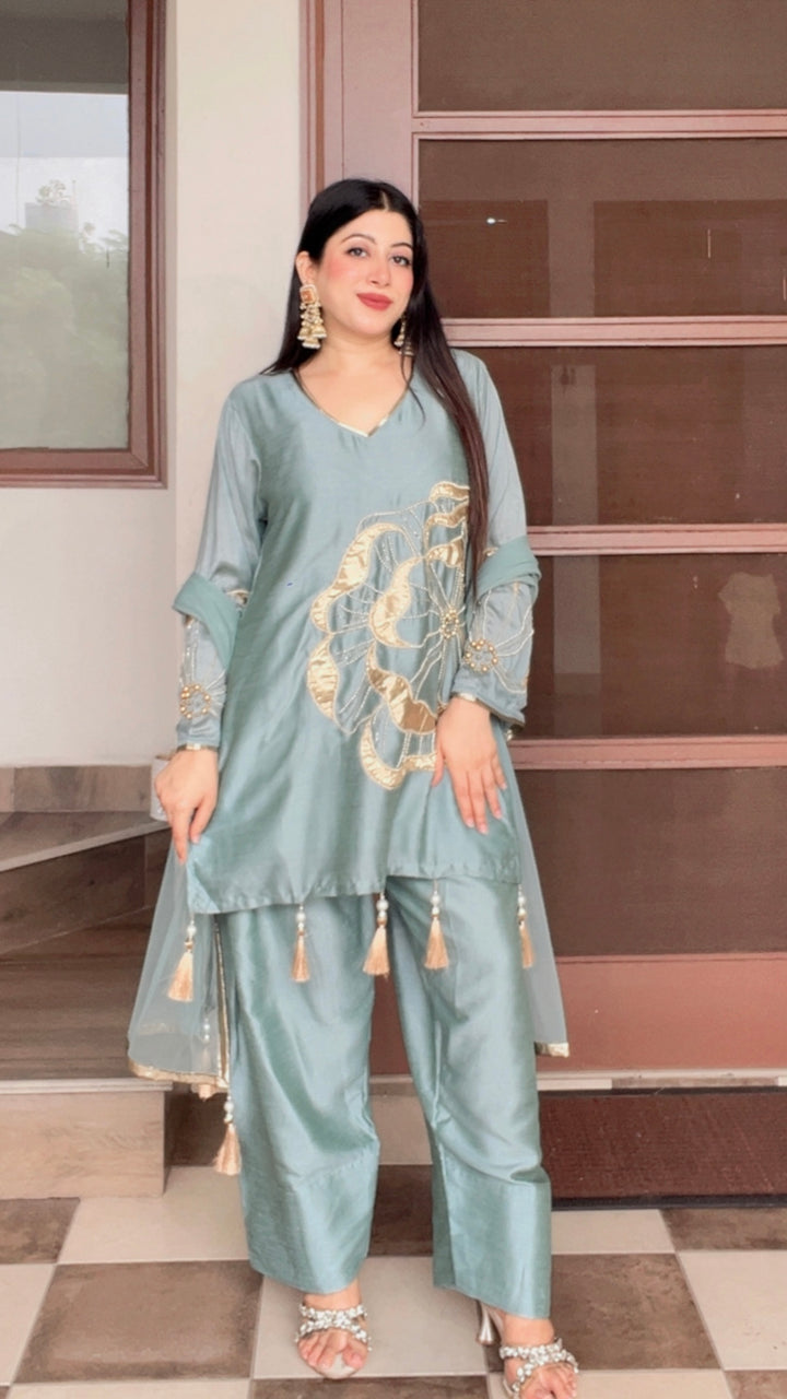 "akriti"-THREE PIECE FESTIVE SET