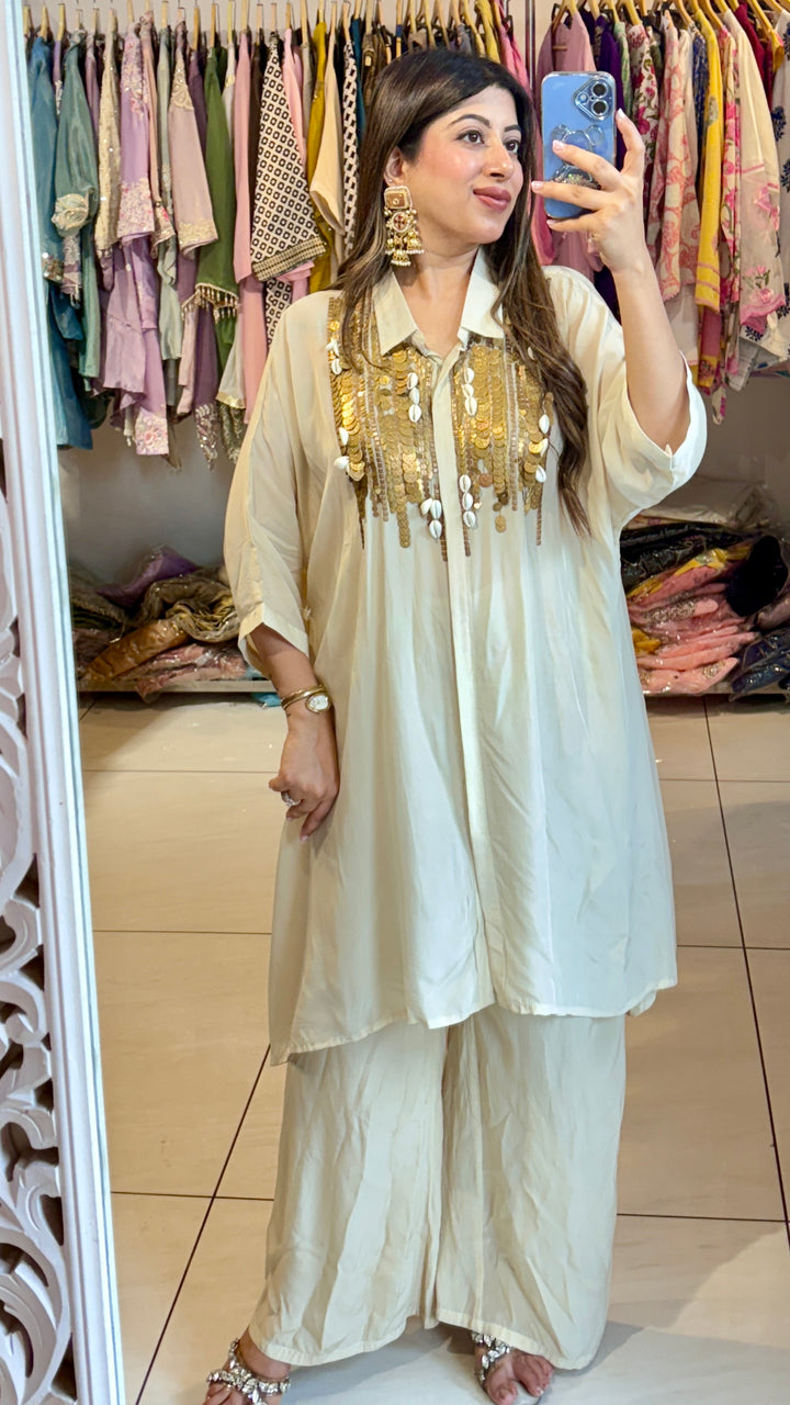 "iliza"-IVORY CREAM FESTIVE SET