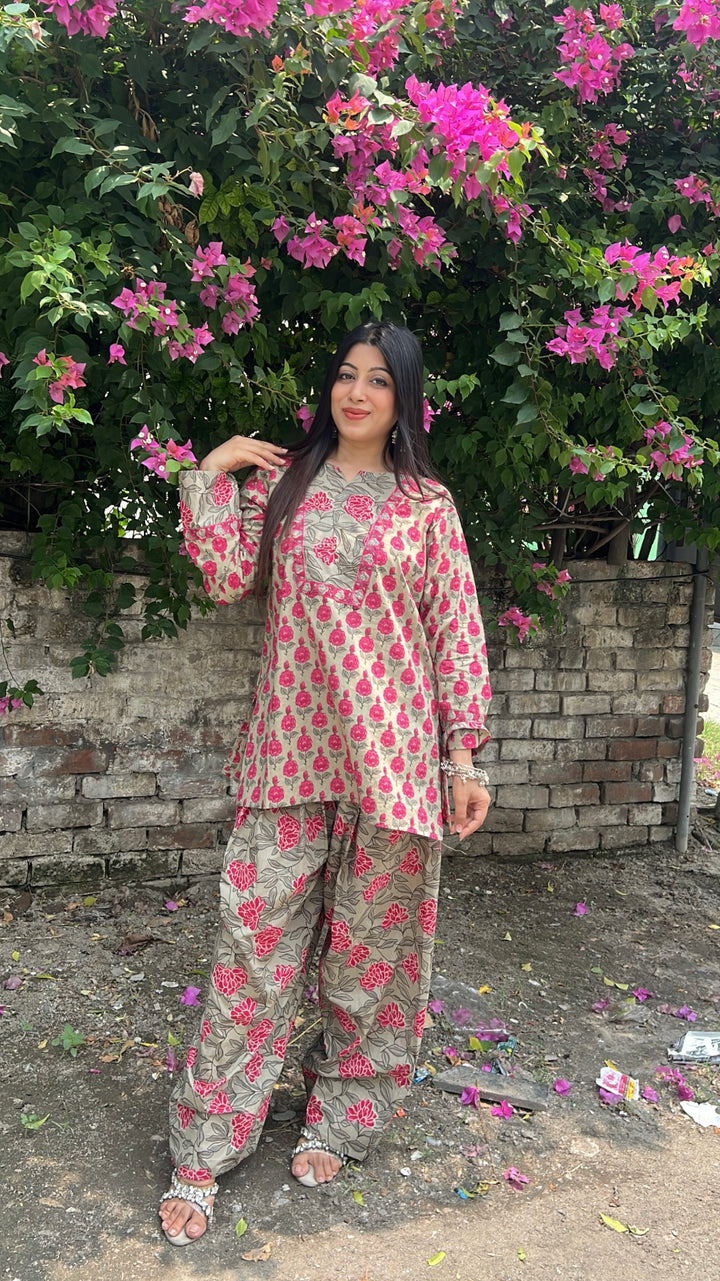 "SOFI"-PRINTED FARSHI SET