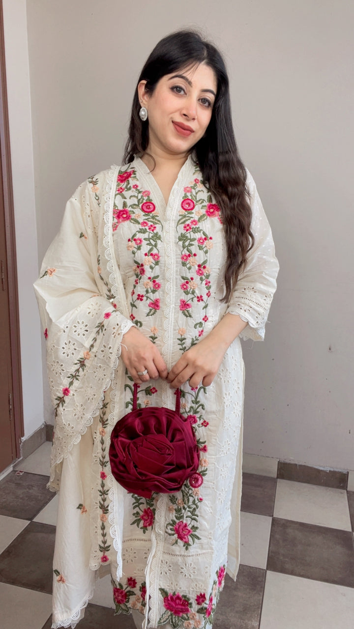 "ISHNIYA"-FLORAL EMBROIDERY THREE PIECE SUIT SET