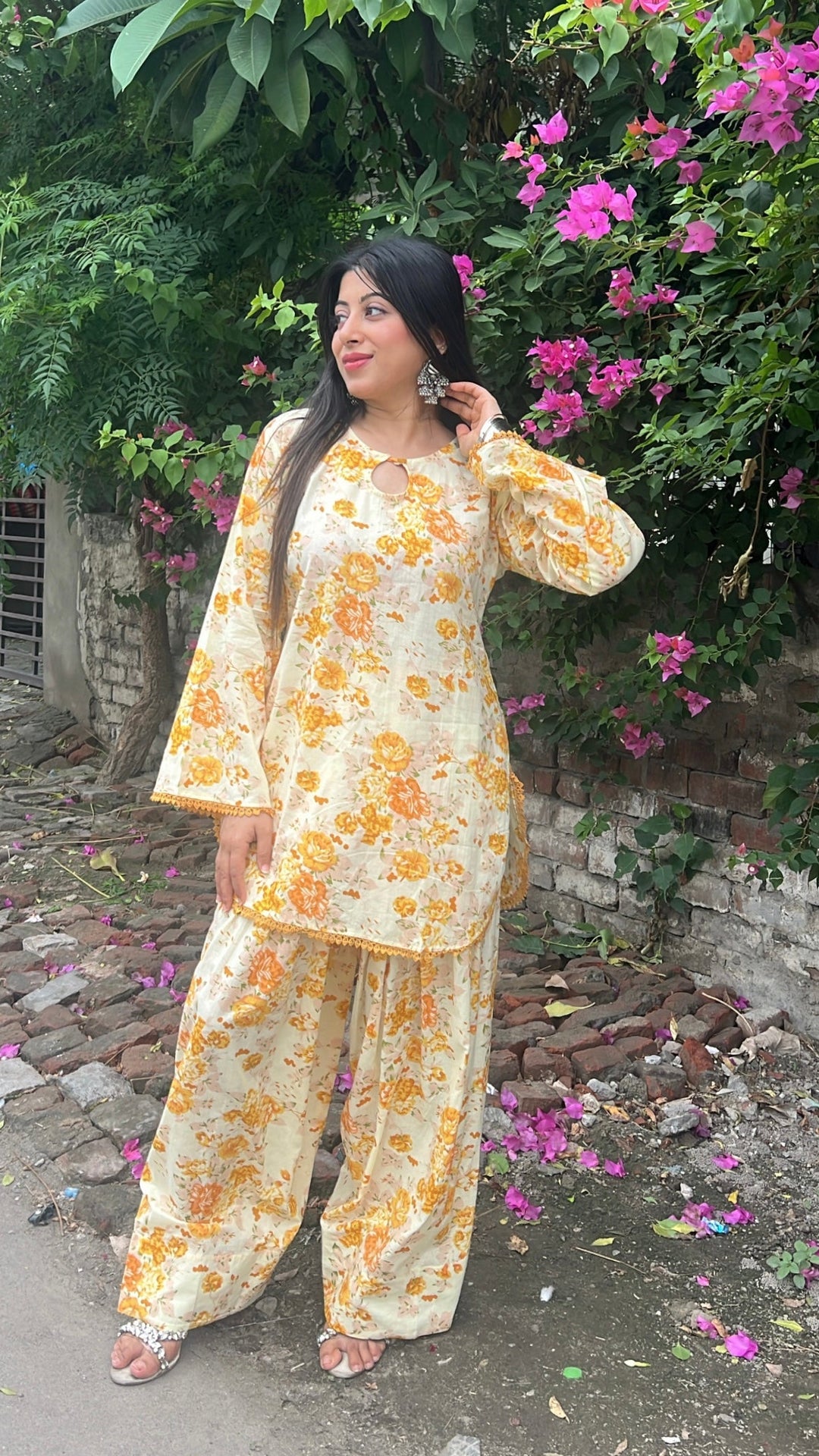 "hoor"-floral farshi set