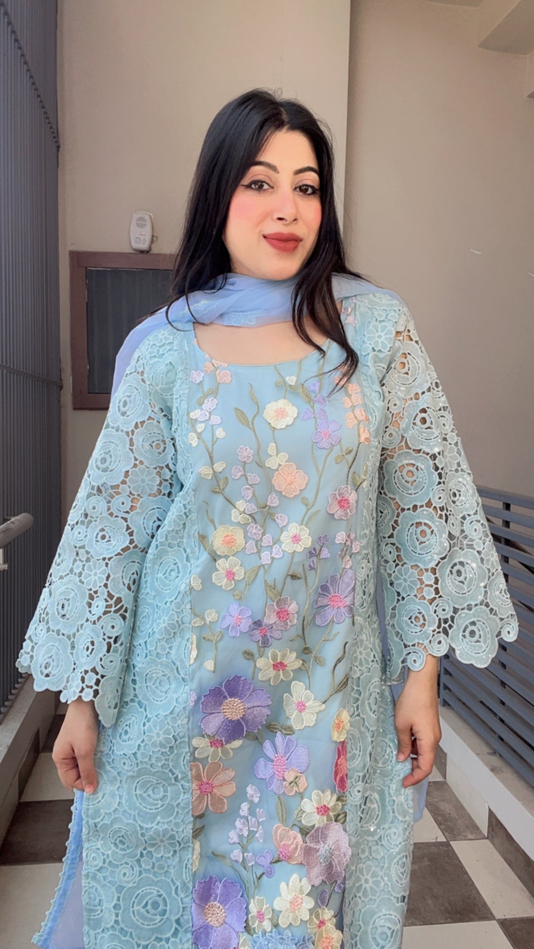 "AIZEL"-Blue CROCHET FLORAL SUIT SET