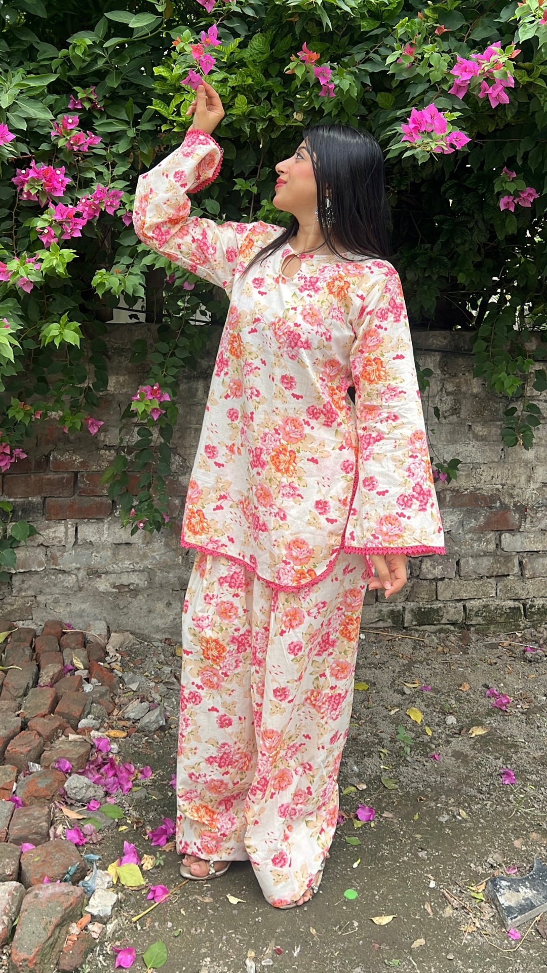 "hoor"-floral farshi set