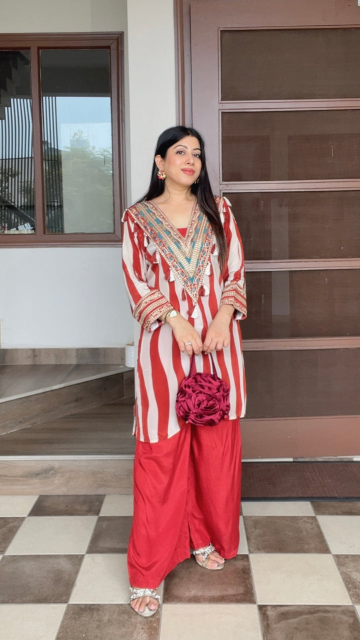 "DIVA"-TWO PIECE FESTIVE SET
