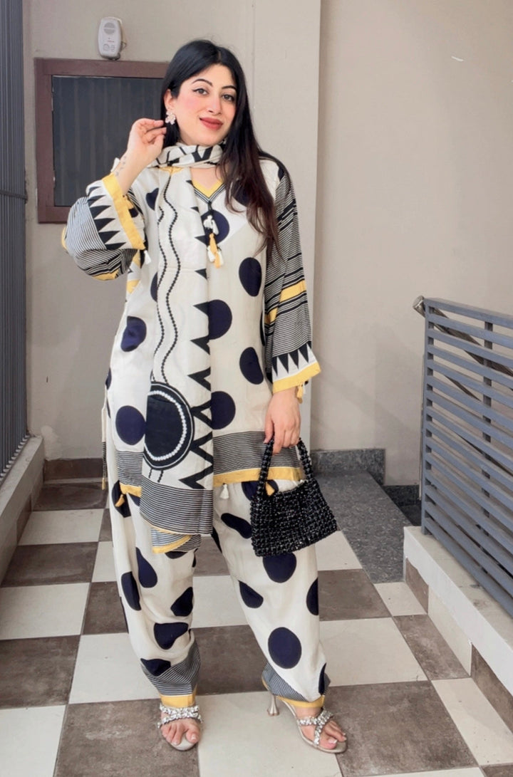 "hamza"-farshi salwar suit