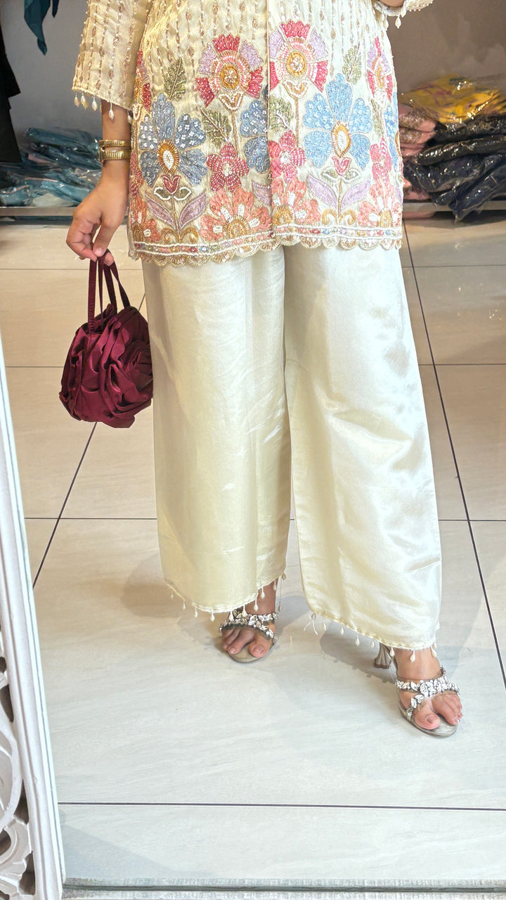 "VEDA"-EMBELLISHED TWO PIECE SET