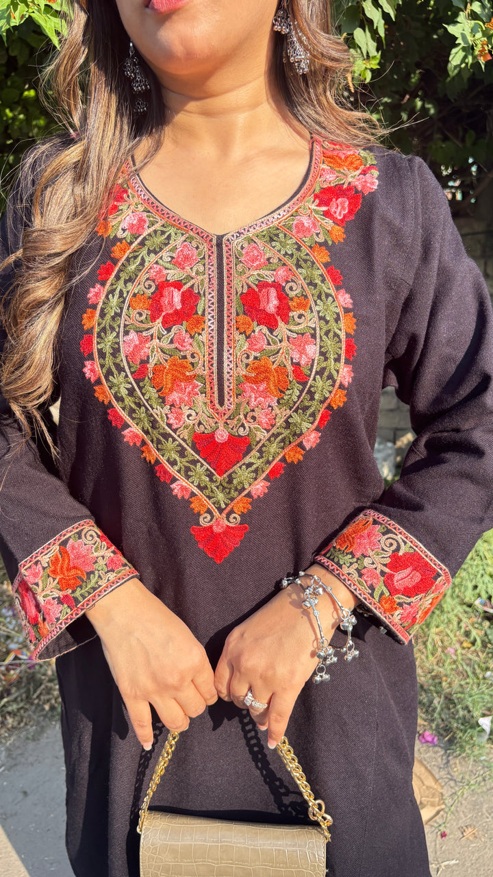 "Rubaida"-KASHMIRI Pheran KURTI