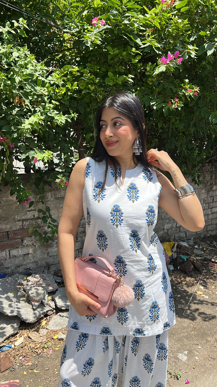 "lily"-IVORY BLUE  FARSHI SET