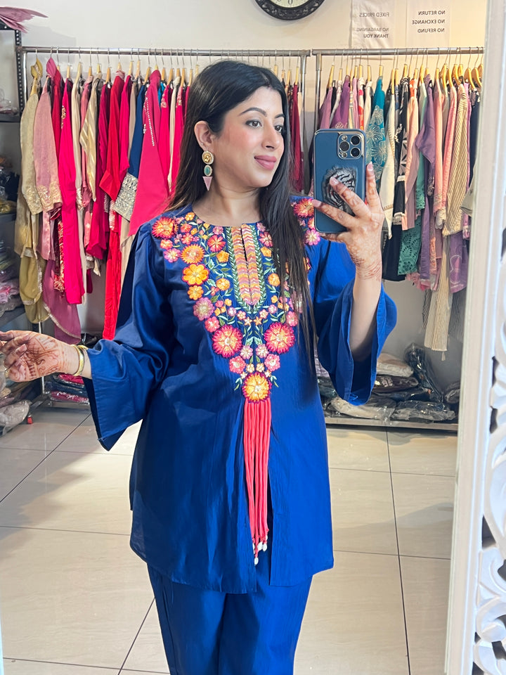 "VINCI'-TWO PIECE FESTIVE SET