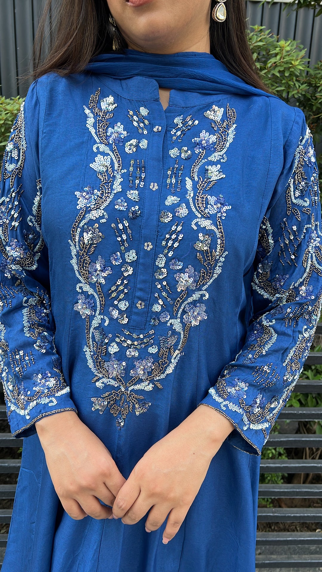 ROSHNI-ANARKALI THREE PIECE SUIT SET