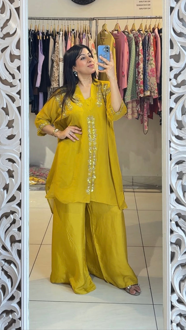 "ZOYA"-EMBELLISHED TWO PIECE SET
