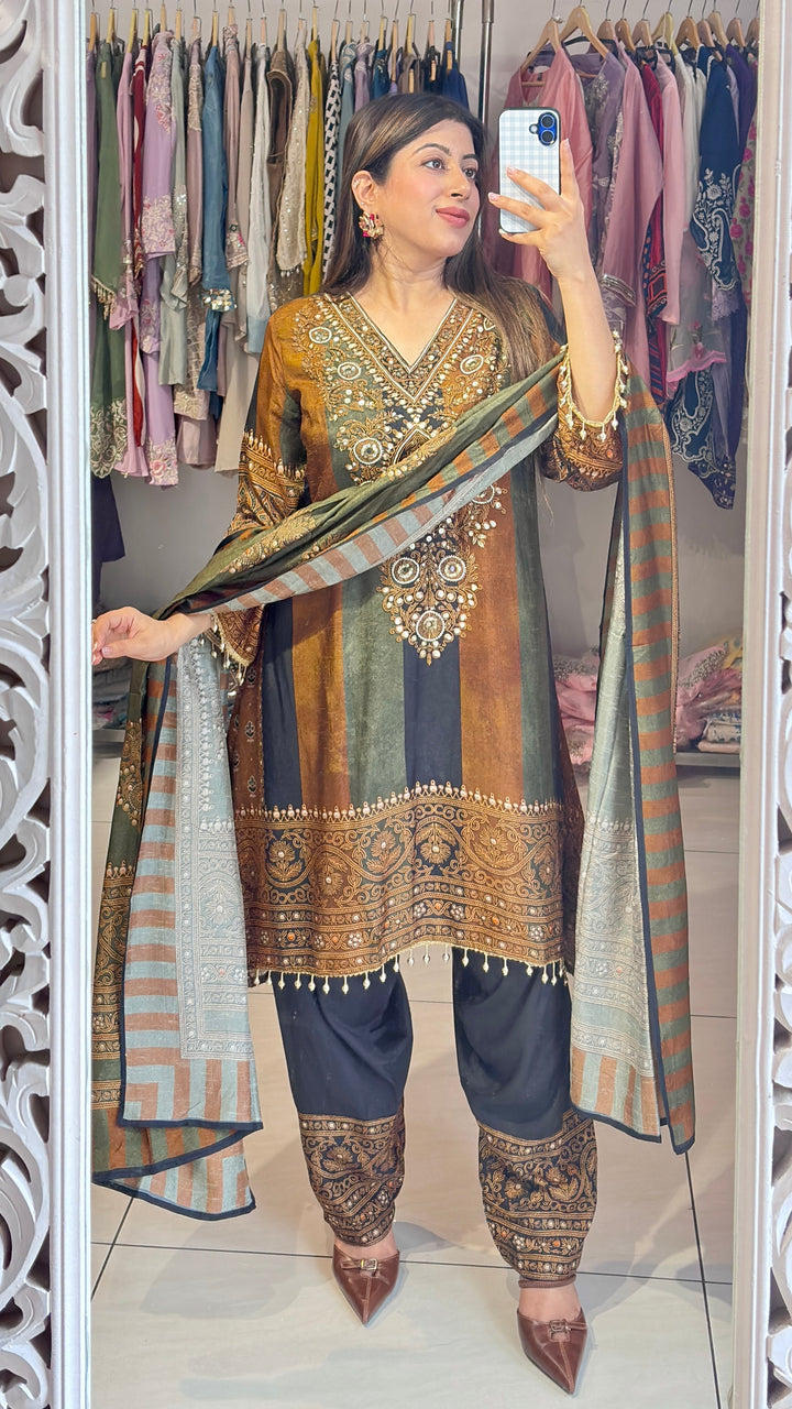 "kausar"-festive THREE PIECE SUIT SET