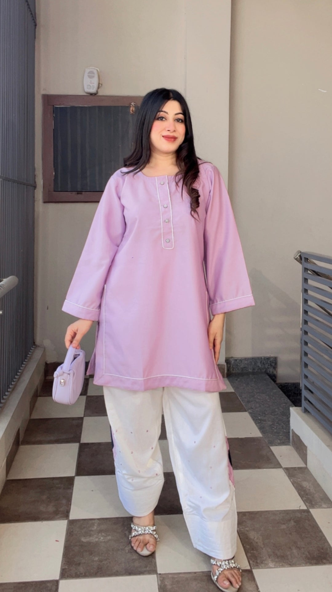 "AVIRA"-TWO PIECE FARSHI SET