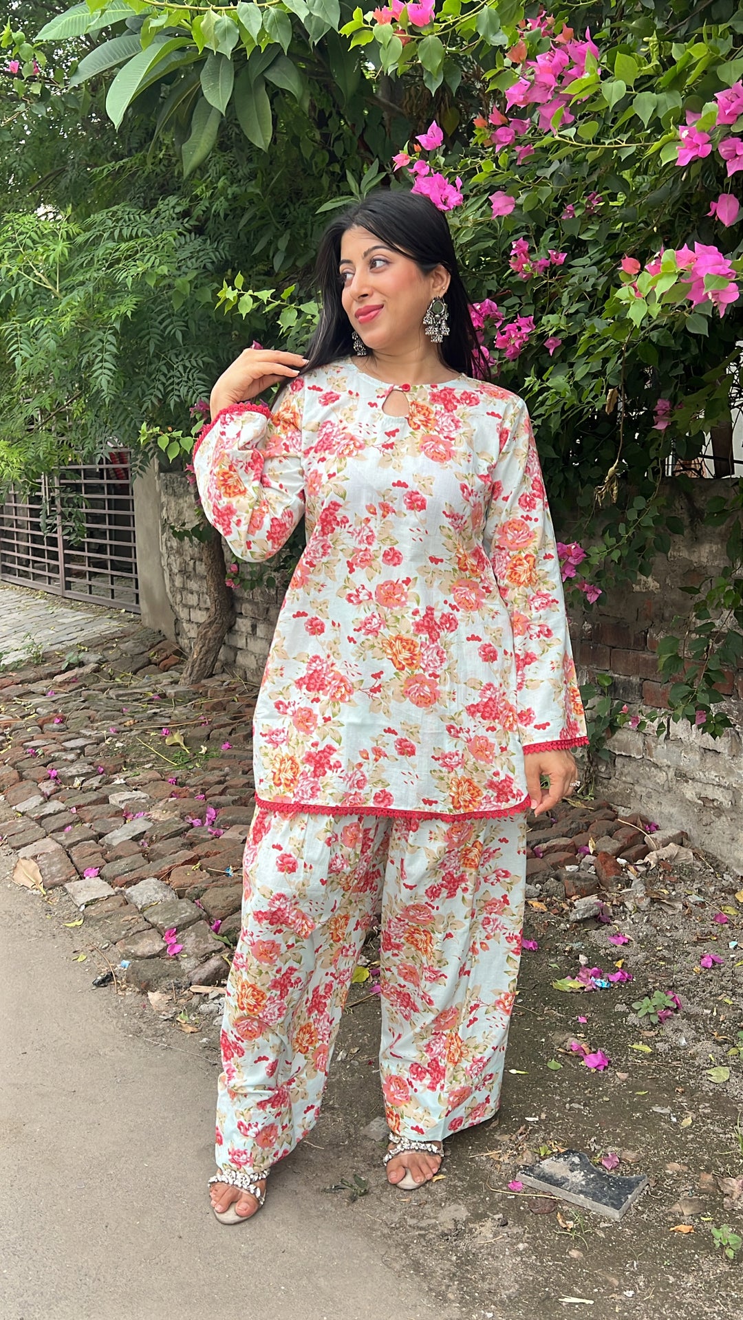 "hoor"-floral farshi set