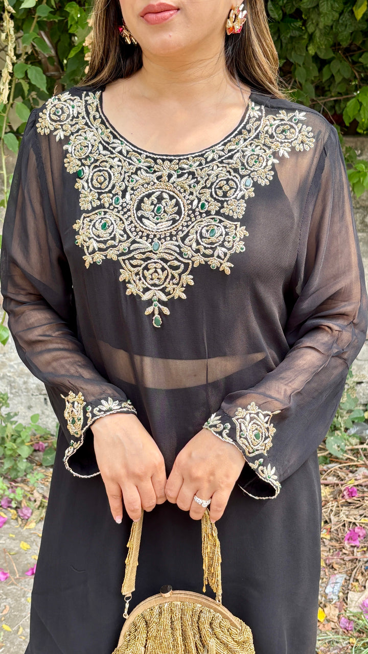"Faiza"-ballon pants festive embellished  set