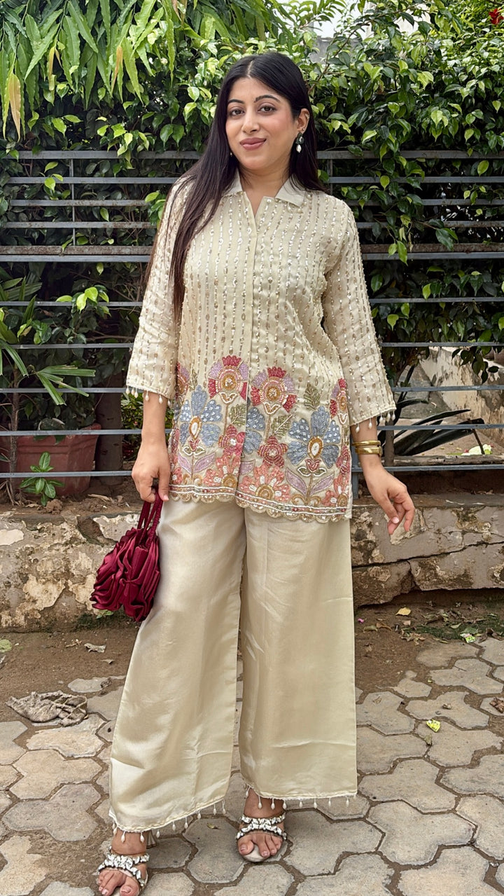 "VEDA"-EMBELLISHED TWO PIECE SET