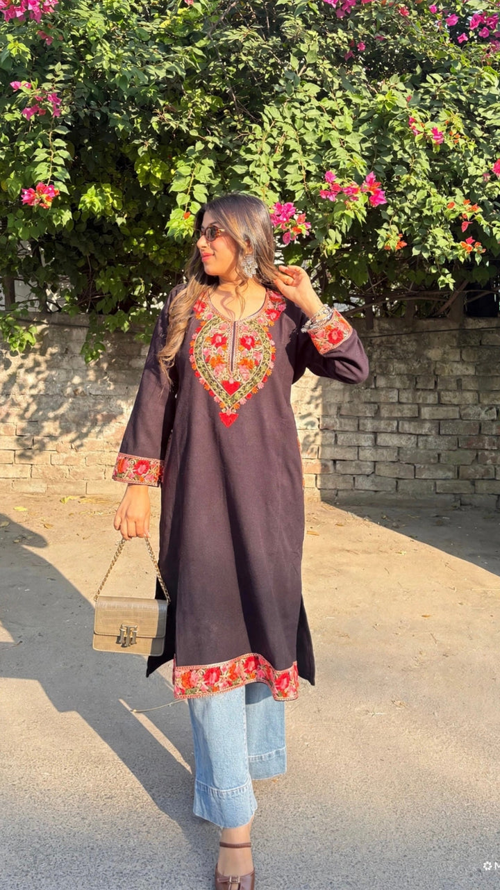 "Rubaida"-KASHMIRI Pheran KURTI