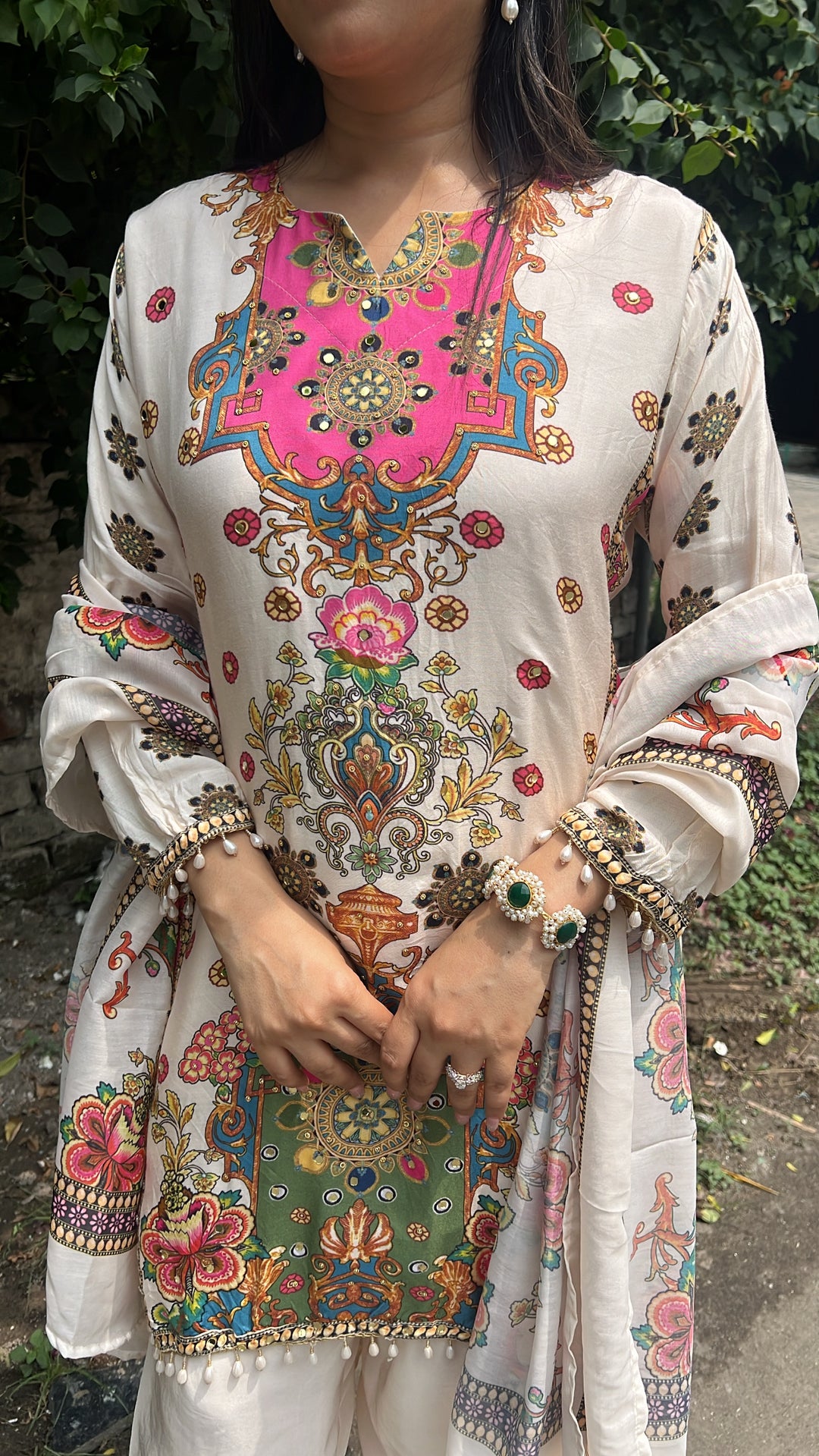 "sajni"-festive three piece suit set