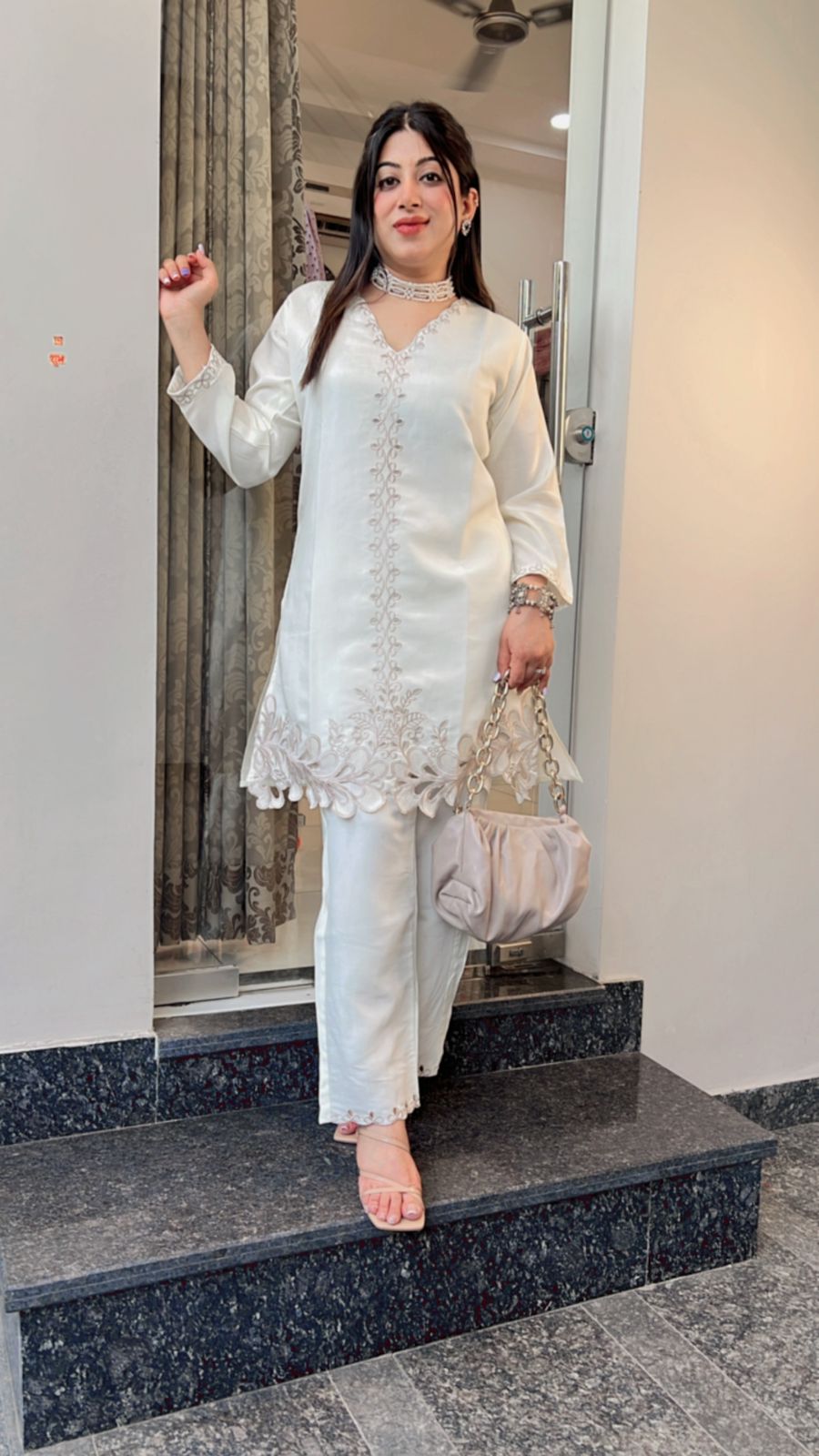 WHITE EMBROIDERY CO-ORD
