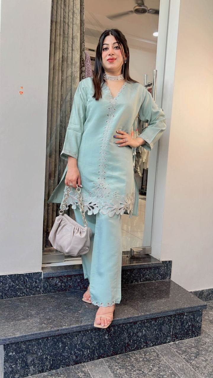 GREEN EMBROIDERY CO-ORD