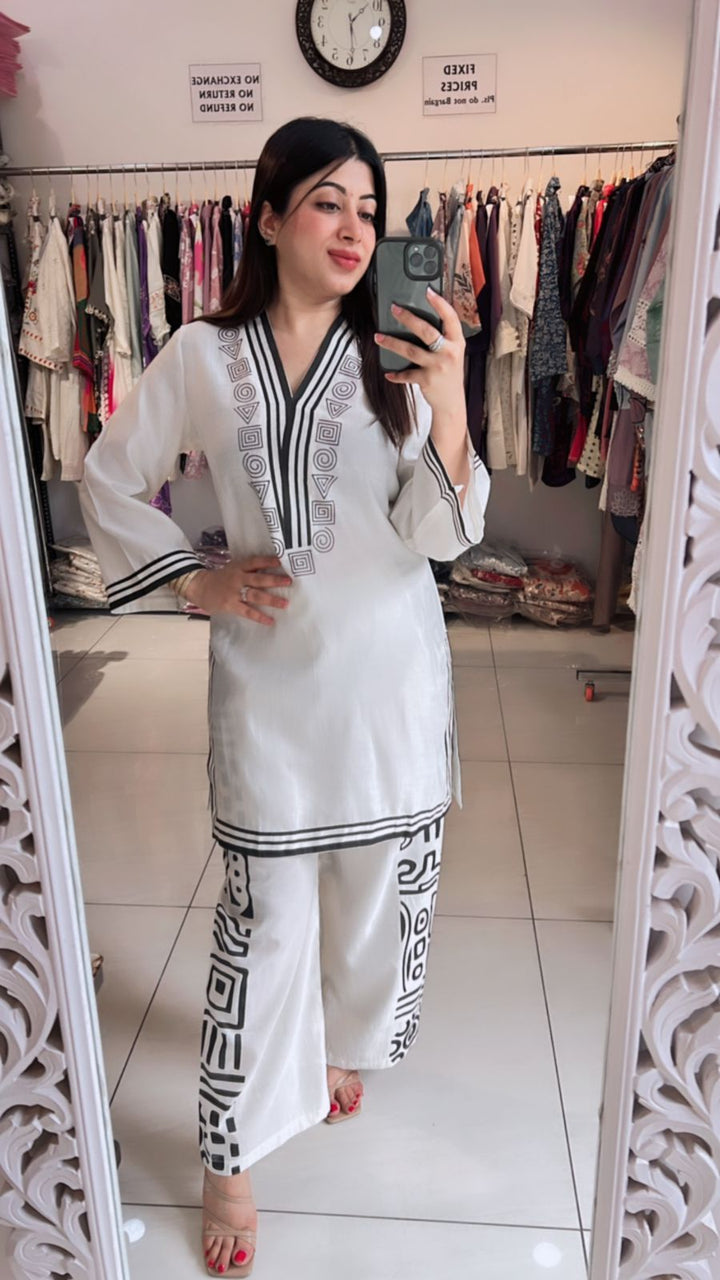 WHITE COTTON SILK CO-ORD WITH BAG