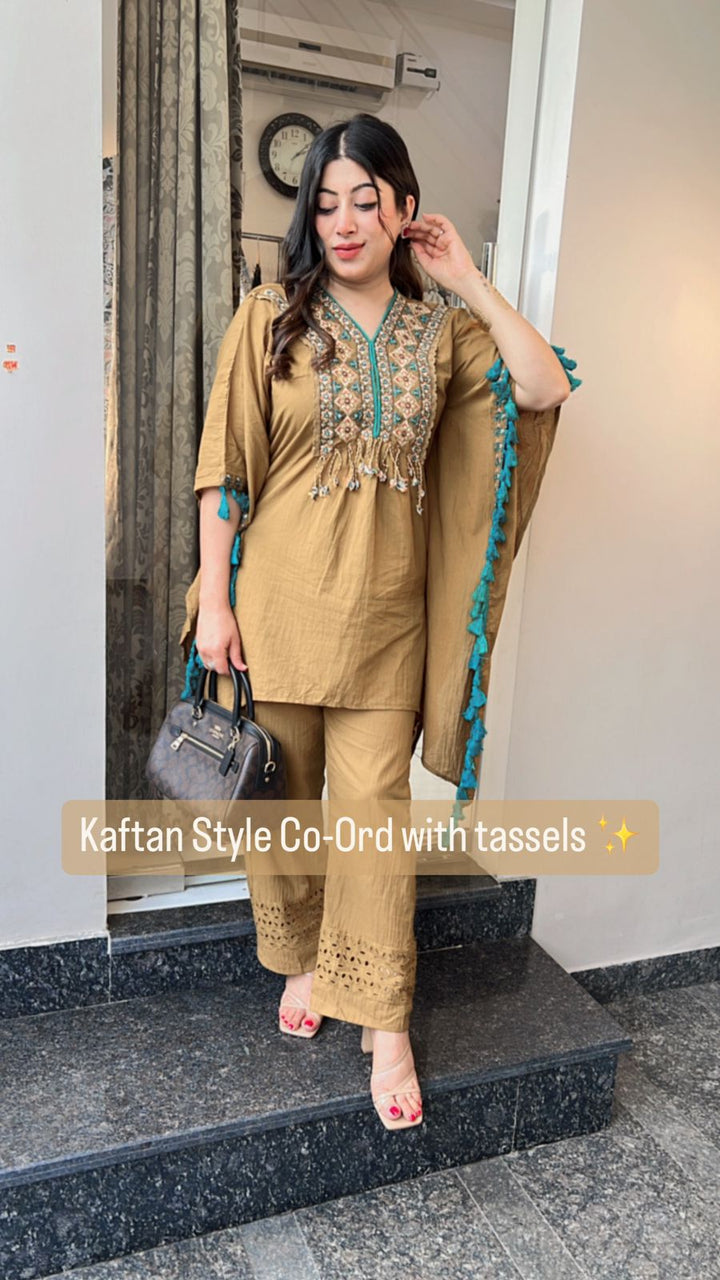 KAFTAN STYLE CO-ORD WITH TASSELS WORK