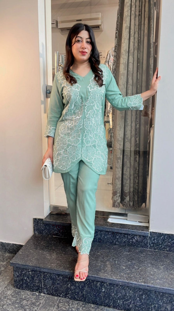 GREEN THREAD EMBROIDERY CO-ORD