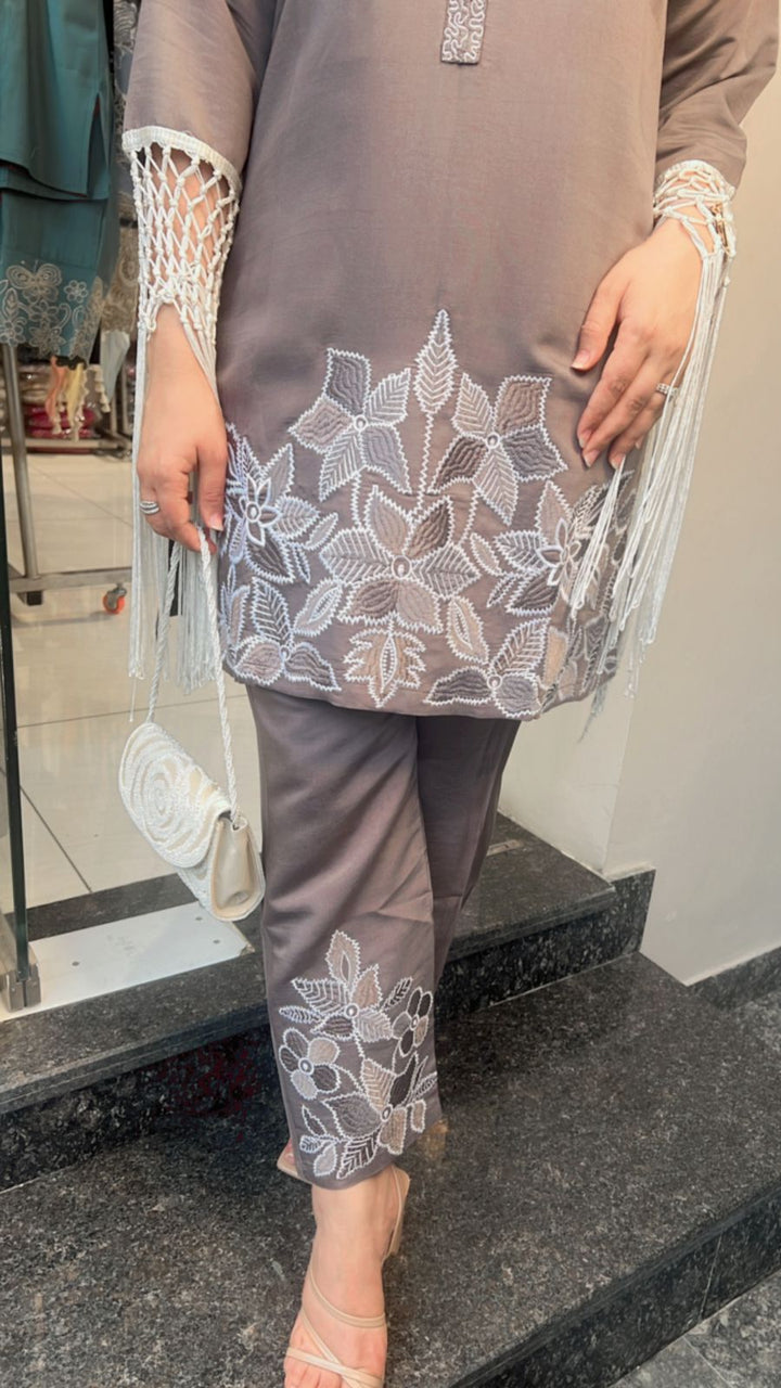CHAMPAGNE EMBROIDERY CO-ORD