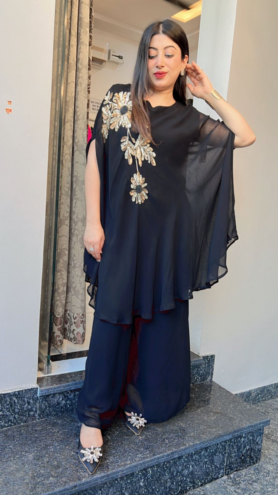 EMBELLISHED BLACK KAFTAN SET