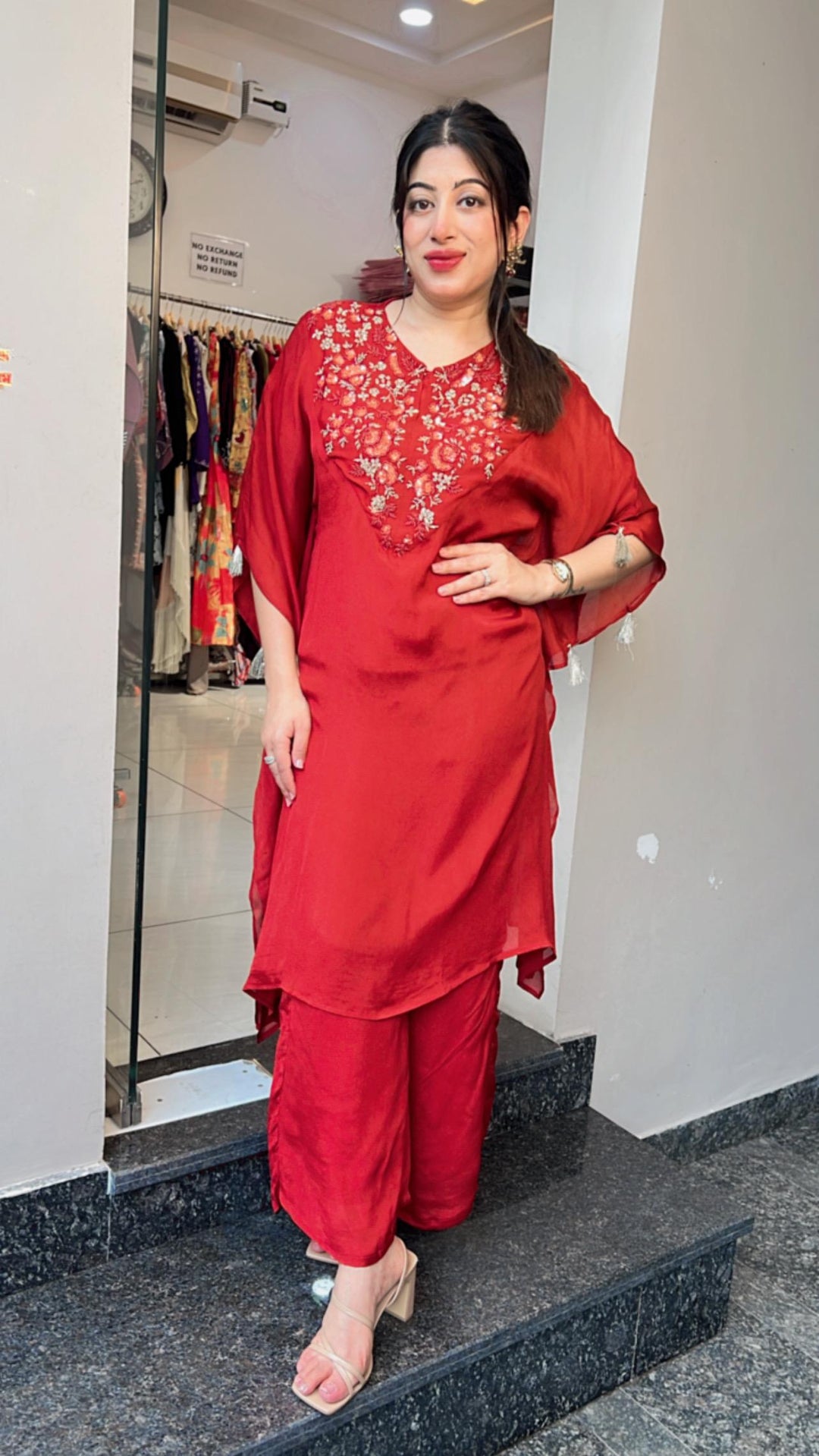 FESTIVE CHINNON HANDWORKED KAFTAN SET