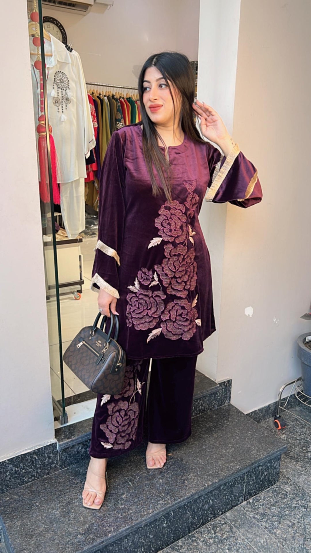 WINE FLOWER EMBROIDERD VELVET CO-ORD