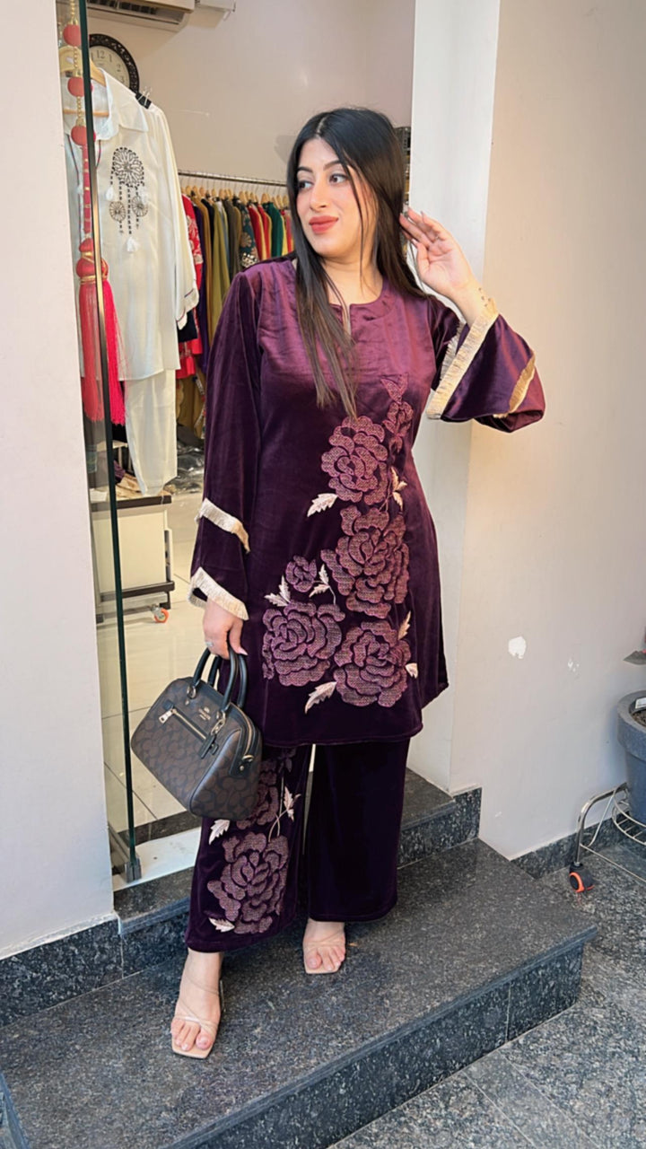 WINE FLOWER EMBROIDERD VELVET CO-ORD