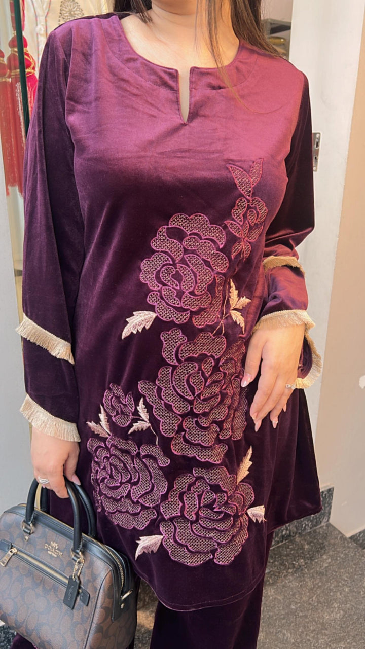 WINE FLOWER EMBROIDERD VELVET CO-ORD