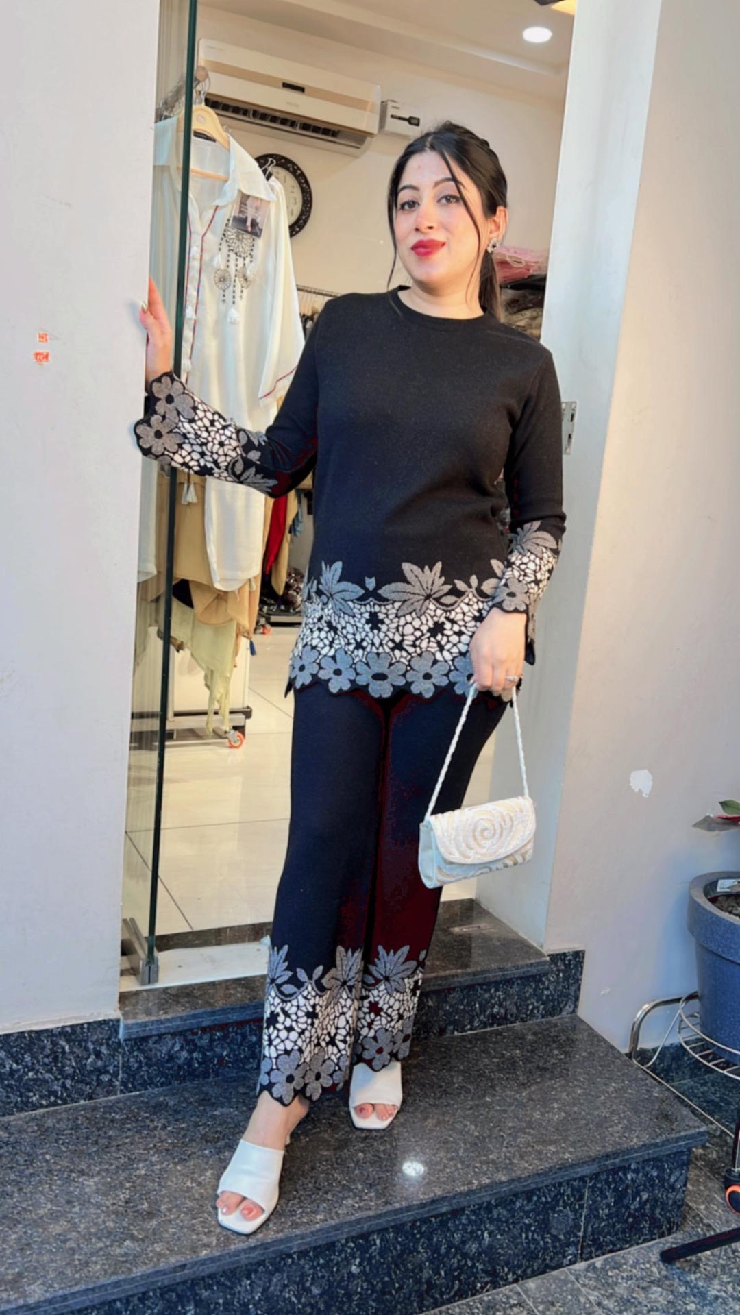 DAISY FLORAL BLACK WINTER CO-ORD